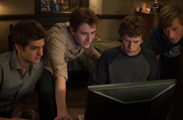 脸书是什么？了解全球最大社交平台的起源与演变