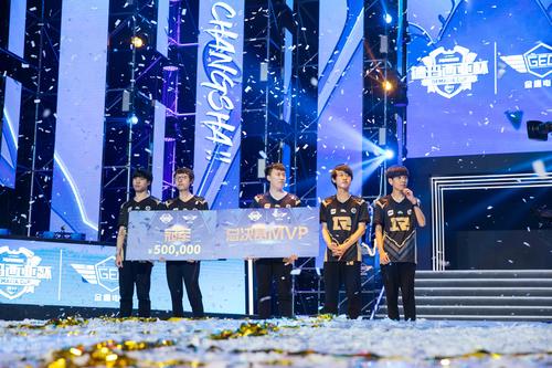 英雄联盟WE战队夺冠是哪一年?老玩家都记得的辉煌时刻!