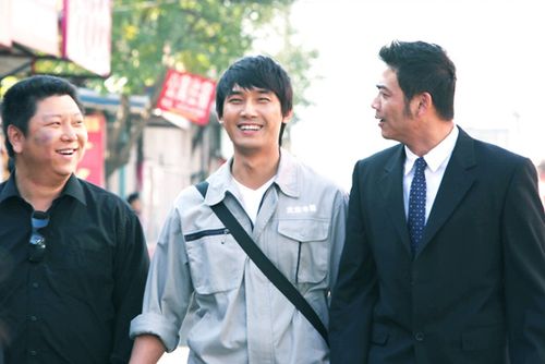 蚁族:聚焦大城市里的那些“蜗居”的年轻人!