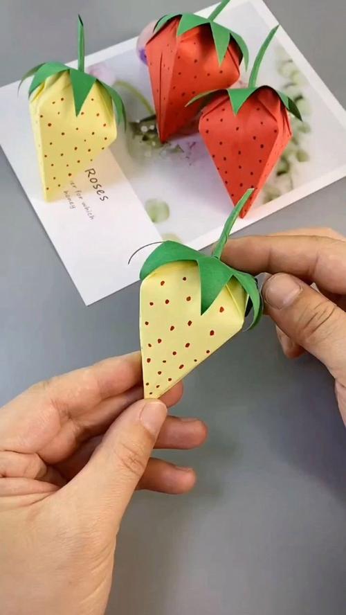 自制草莓奥拉夫难不难?手把手教你快速搞定!