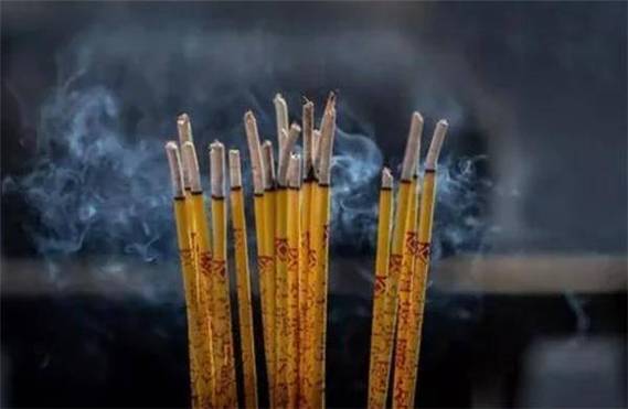 焚香星宿有哪些说法讲究?老前辈告诉你注意啥!