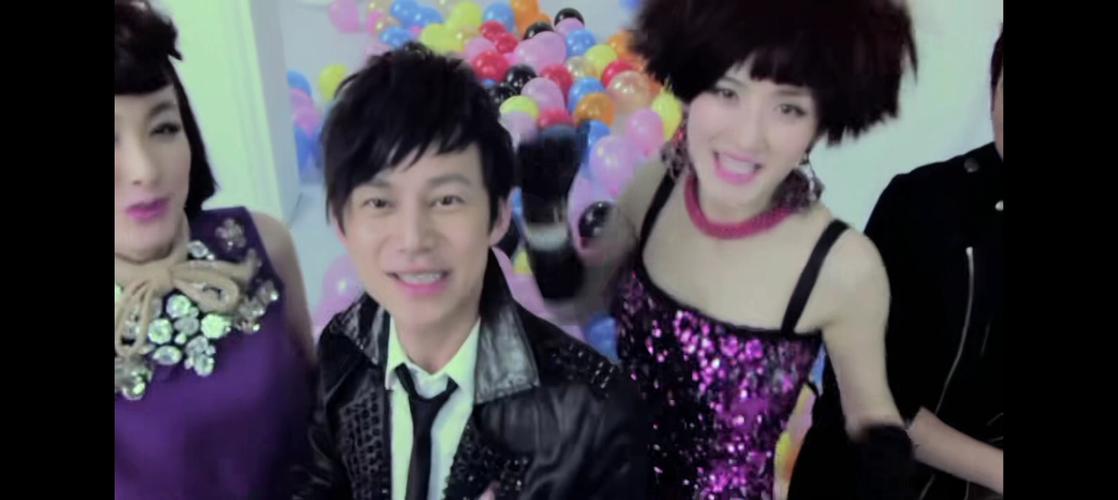 快乐家族获奖实至名归！他们的节目承包我笑点！