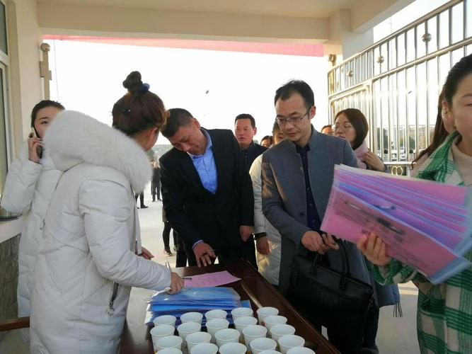 洛克王国快速升级挂有用吗？老玩家教你高效升级！